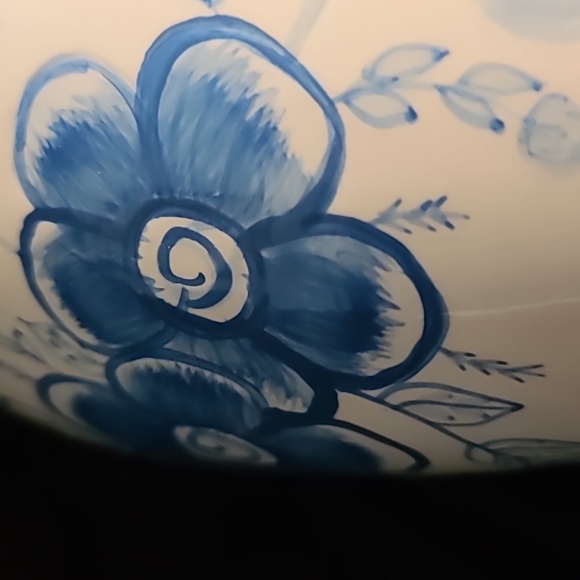 Lilian Vernon biscoitti jar  20 in tall blue and white - Picture 5 of 5